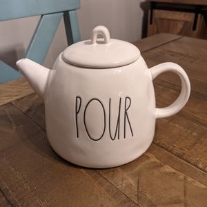 Rae Dunn Pour Teapot